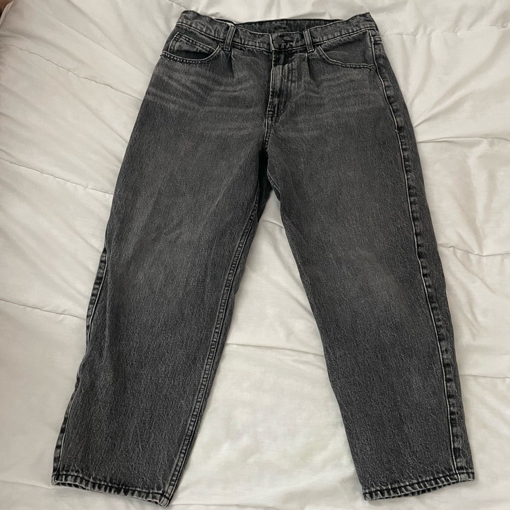 GAP High Rise Barrel Jean